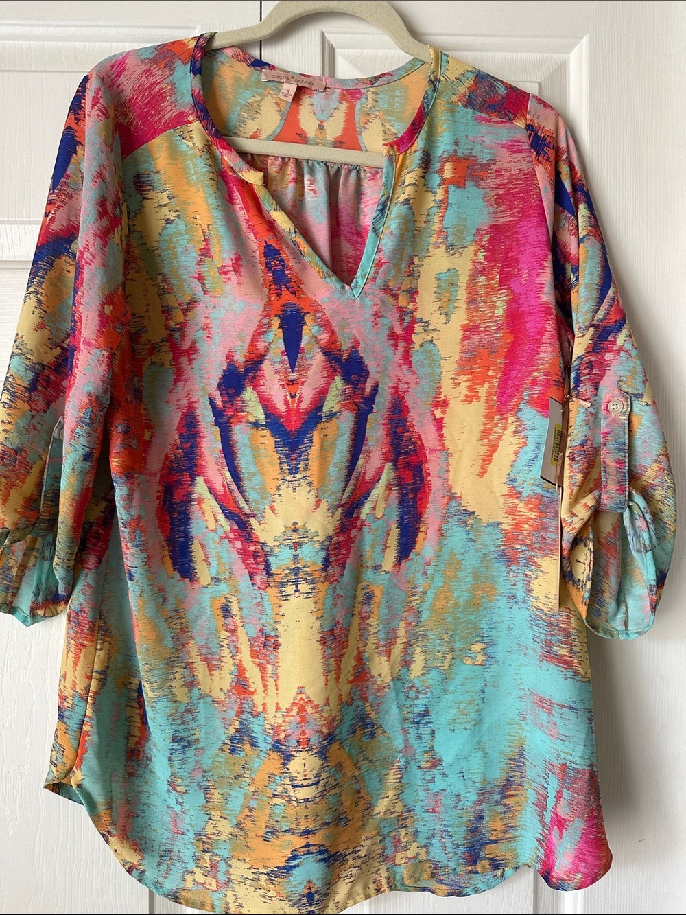 Gibson Latimer Abstract Print V-Neck Blouse in Turquoise, Pink & Yellow